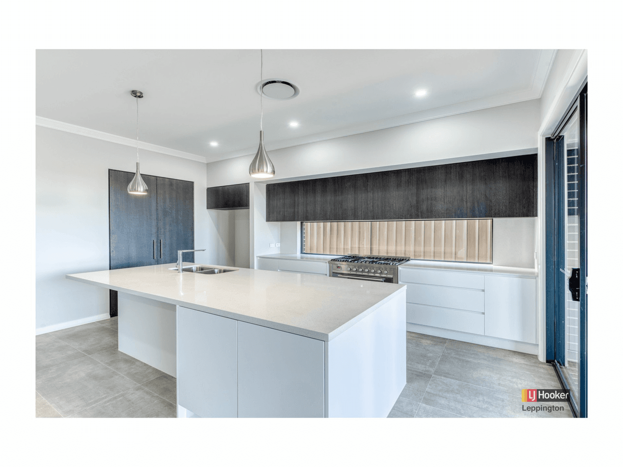 216 Village Circuit, GREGORY HILLS, NSW 2557
