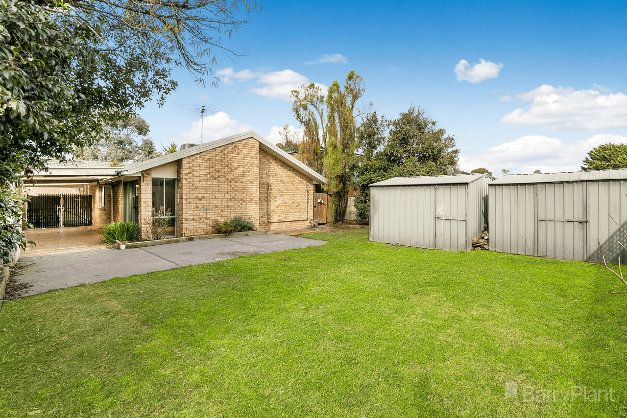 9 Carey Crt, SUNBURY, VIC 3429