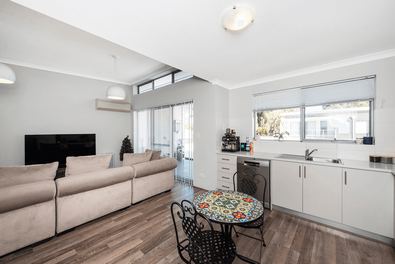 22/97 Cooper Street, Mandurah, WA 6210