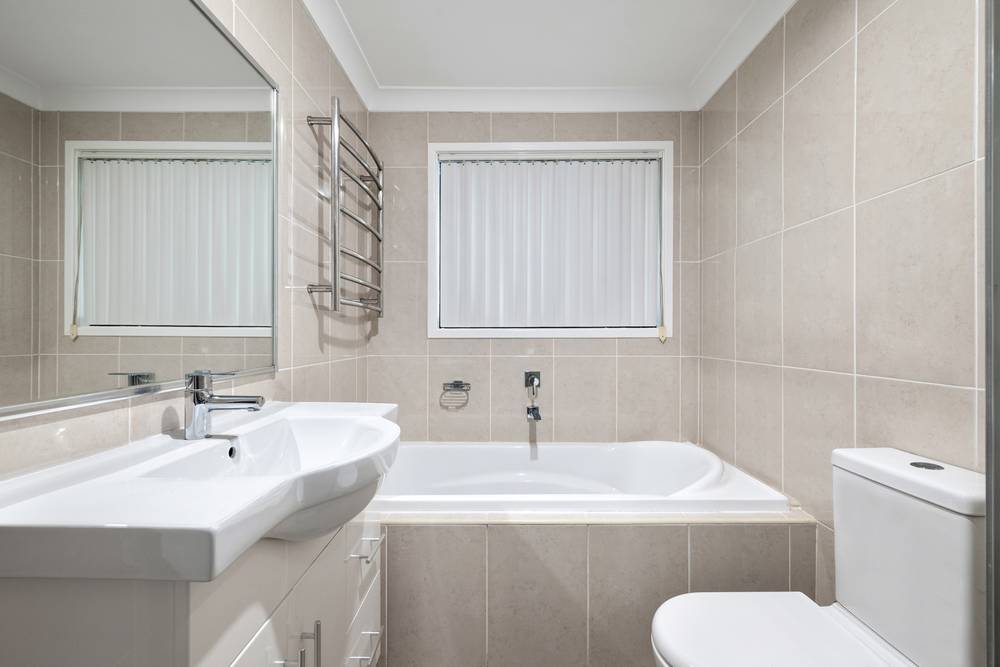 10 Sales Avenue, Silverdale, NSW 2752