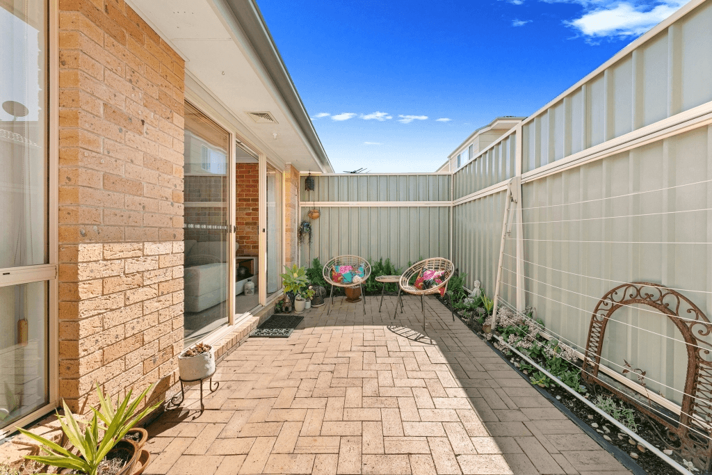 2/16 Wells Street, EAST GOSFORD, NSW 2250