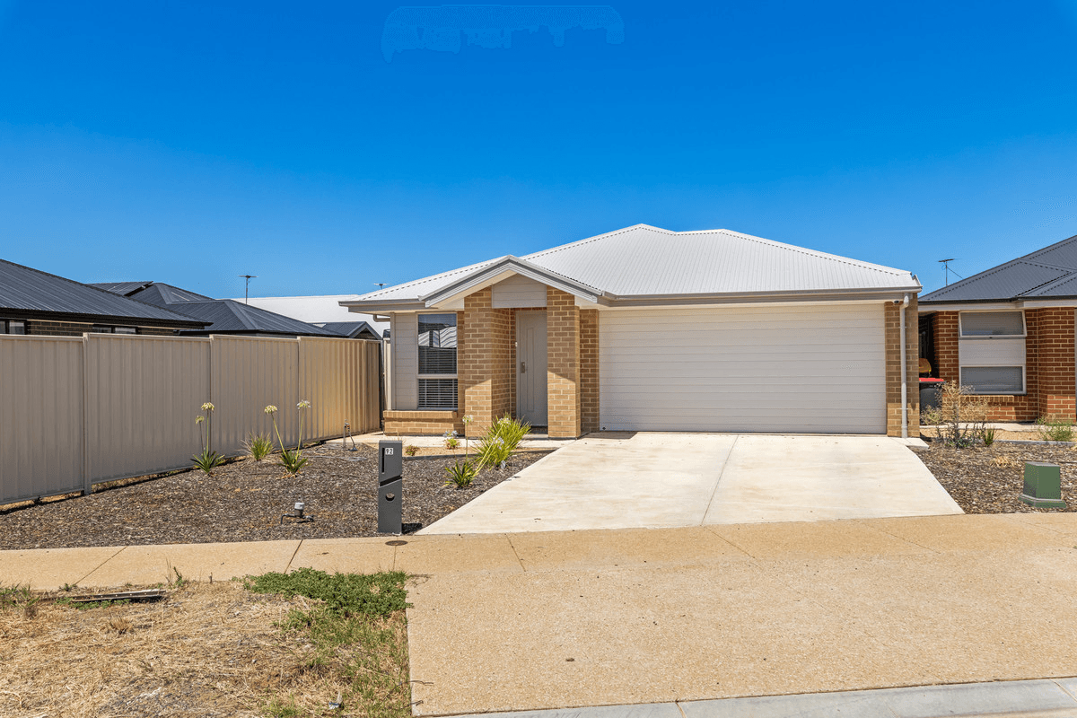 92 Keane Avenue, MUNNO PARA WEST, SA 5115