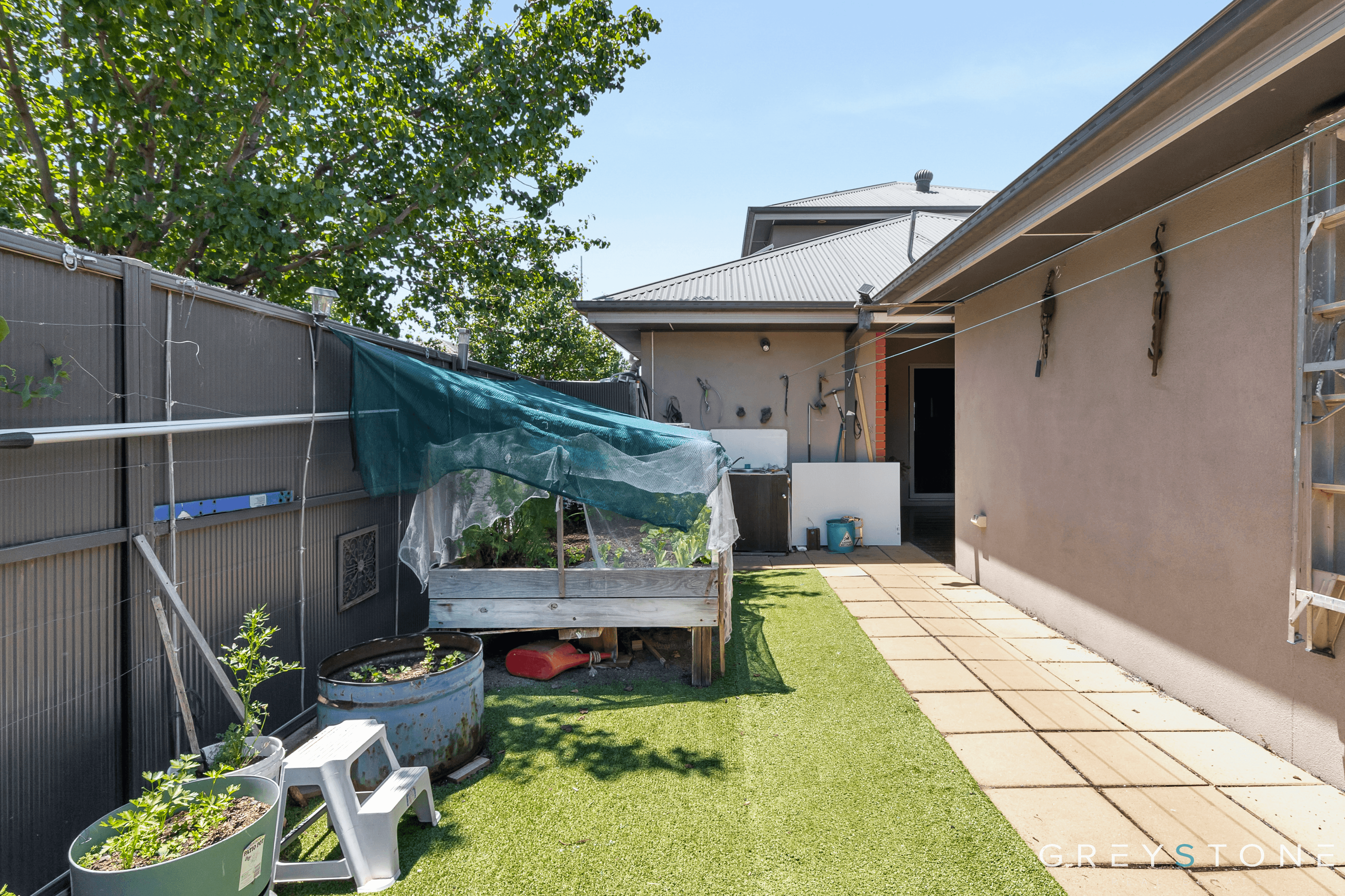 8 Greville Street, CAROLINE SPRINGS, VIC 3023