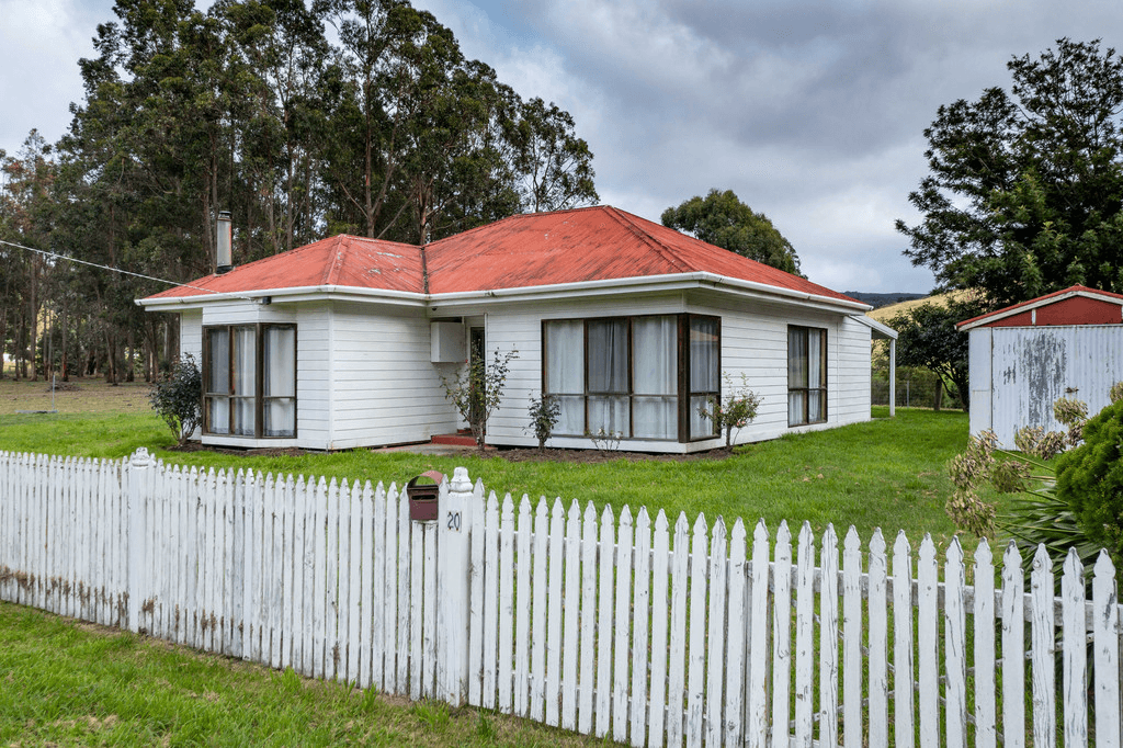 20 McAlpine Road, YARRAM, VIC 3971