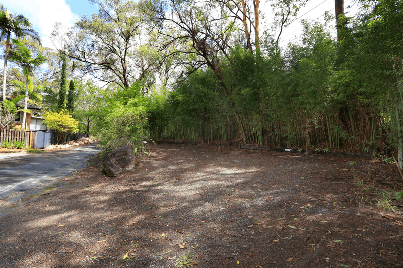 696 Southport Nerang Road (Ned Easement), ASHMORE, QLD 4214