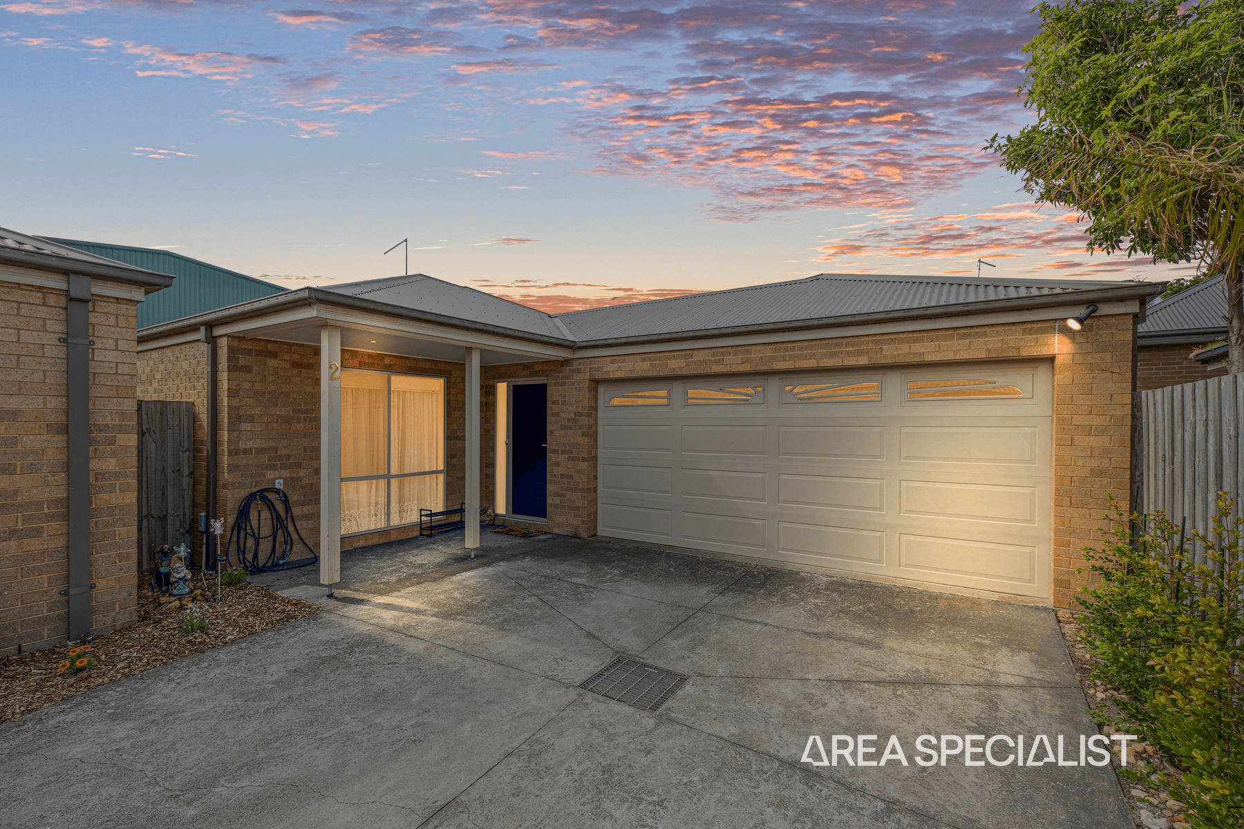 2/341 Rossiter Road, Koo Wee Rup, VIC 3981