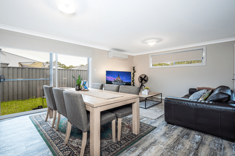 19 Macquarie Place, TAHMOOR, NSW 2573