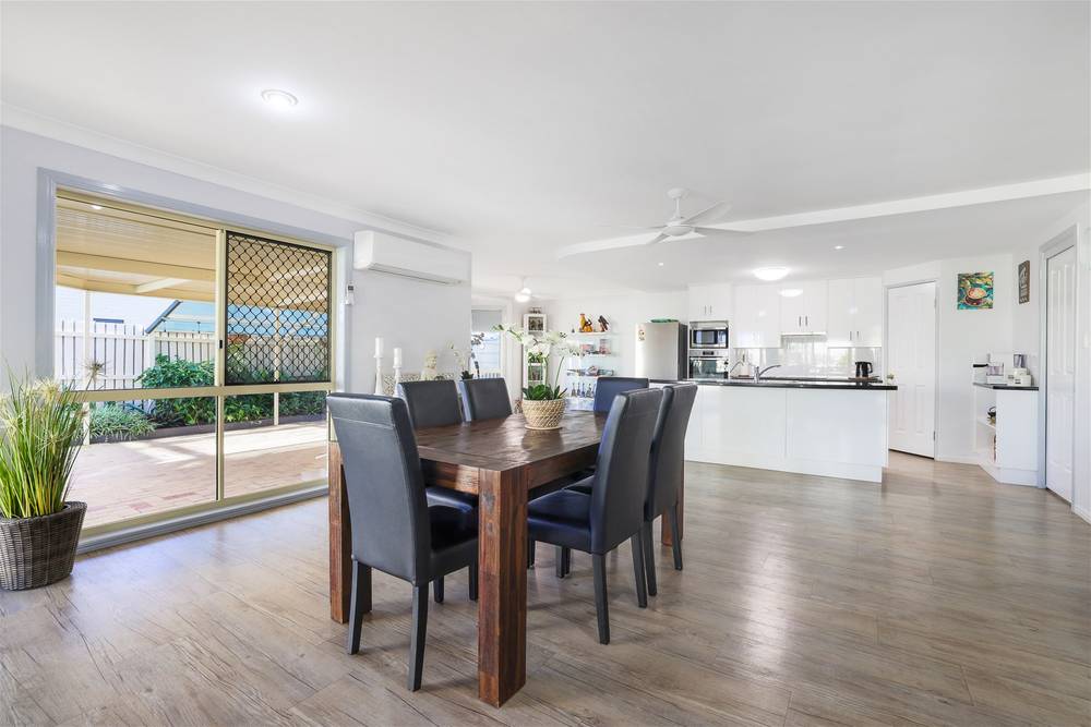 37 Acacia Street, MOORE PARK BEACH, QLD 4670