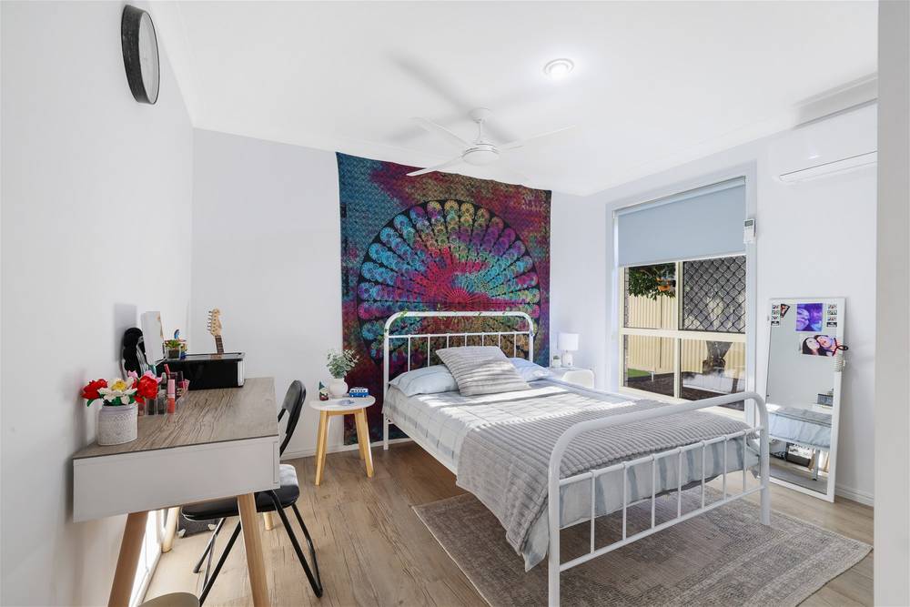 37 Acacia Street, MOORE PARK BEACH, QLD 4670