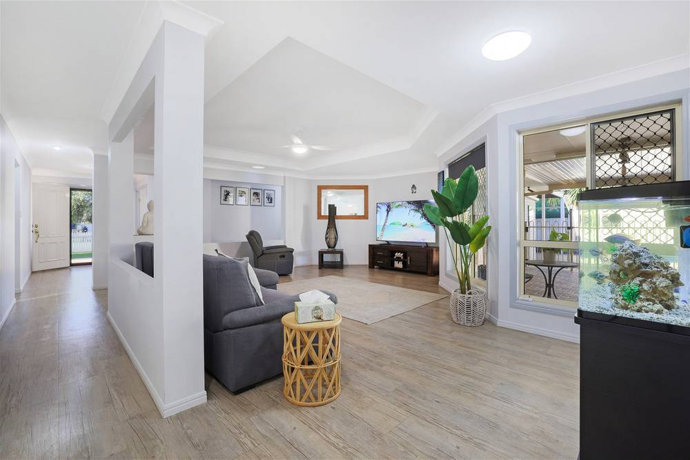 37 Acacia Street, MOORE PARK BEACH, QLD 4670