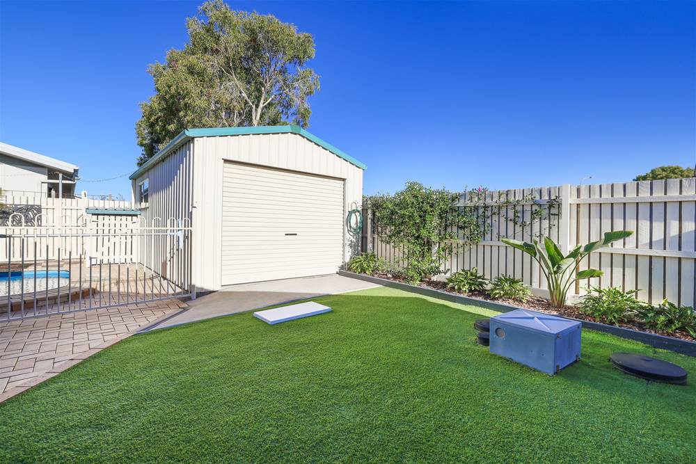 37 Acacia Street, MOORE PARK BEACH, QLD 4670