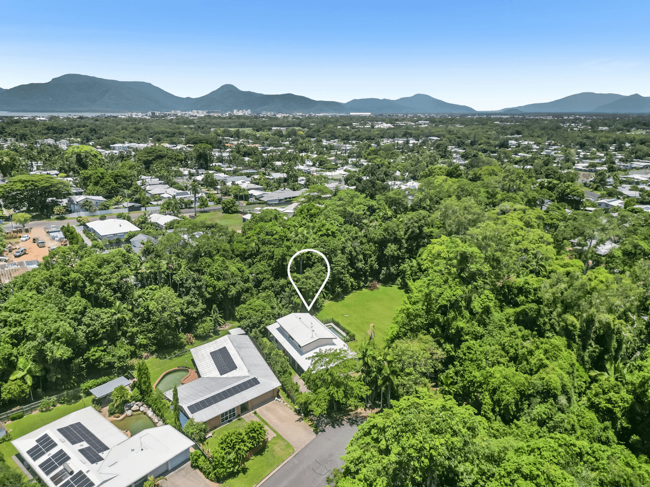 5 Sandray Close, EDGE HILL, QLD 4870