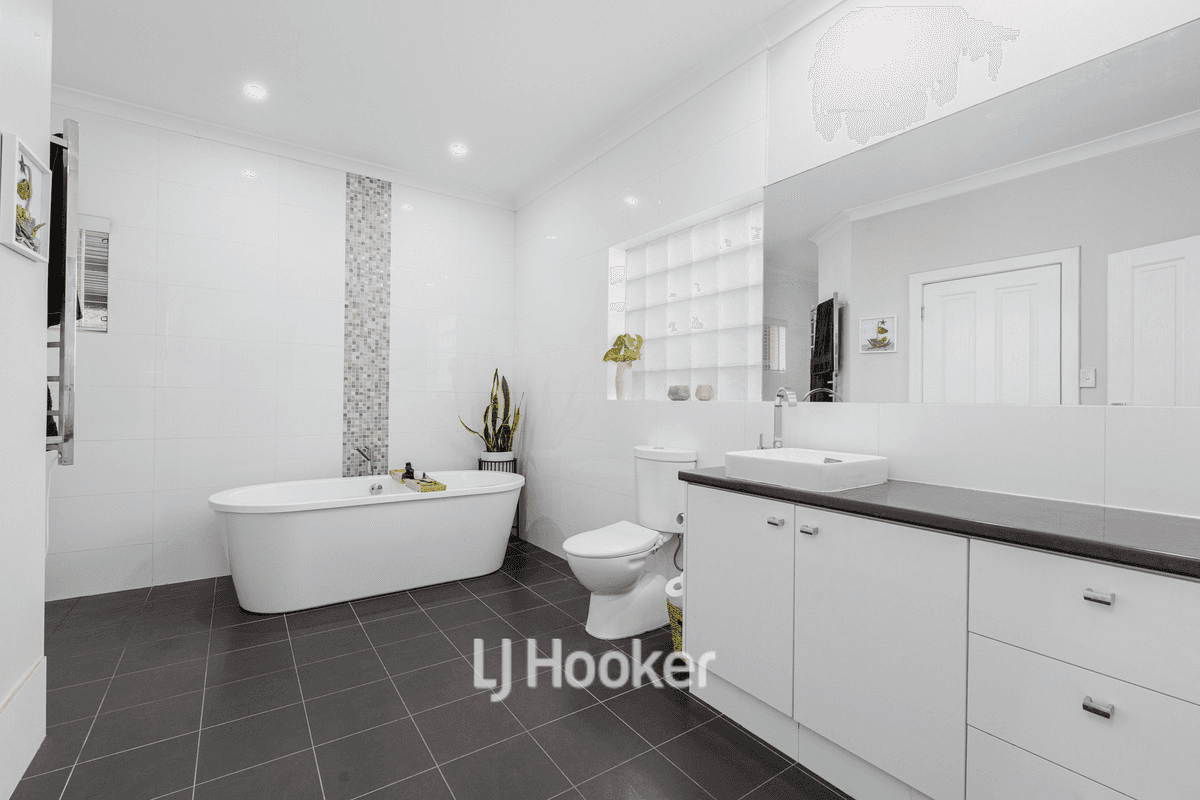 23 Latreille Road, South Bunbury, WA 6230