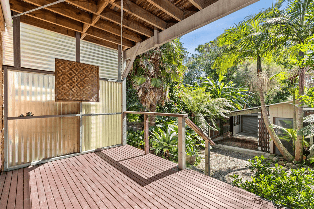 8 Forest Parade, TOMAKIN, NSW 2537