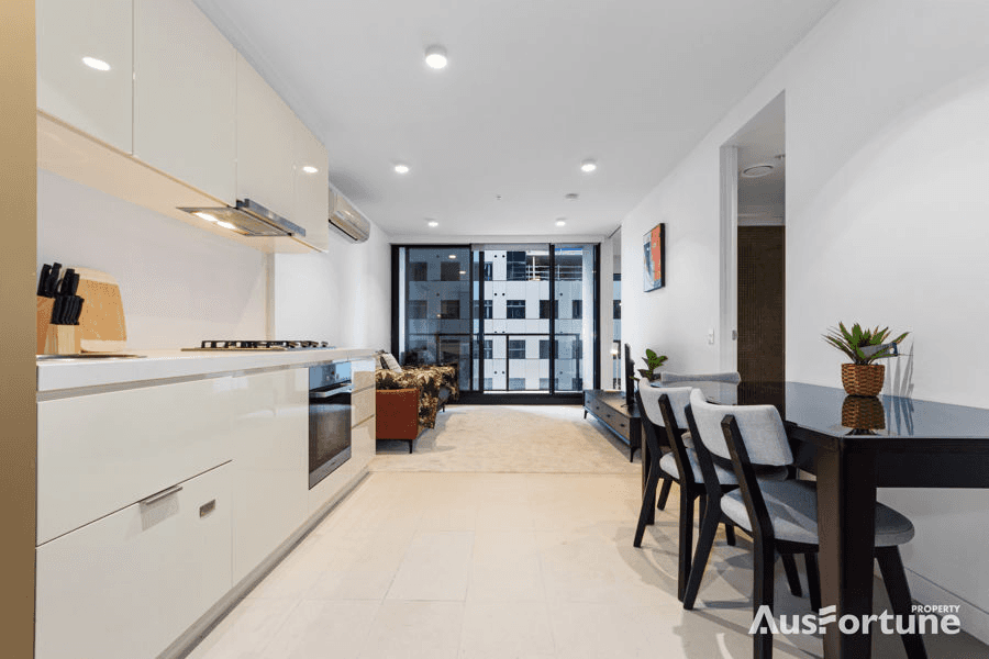 1103/33 Mackenzie Street, MELBOURNE, VIC 3000