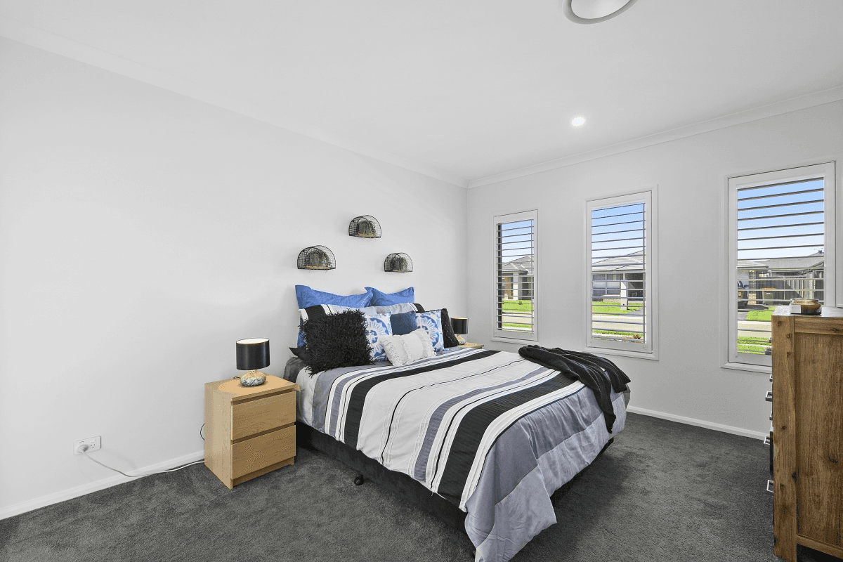 10 Fairway Street, Rutherford, NSW 2320