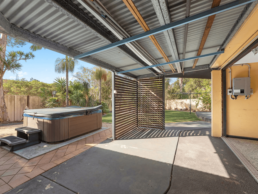 43 Prunda Parade, RACEVIEW, QLD 4305