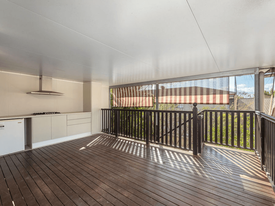 43 Prunda Parade, RACEVIEW, QLD 4305