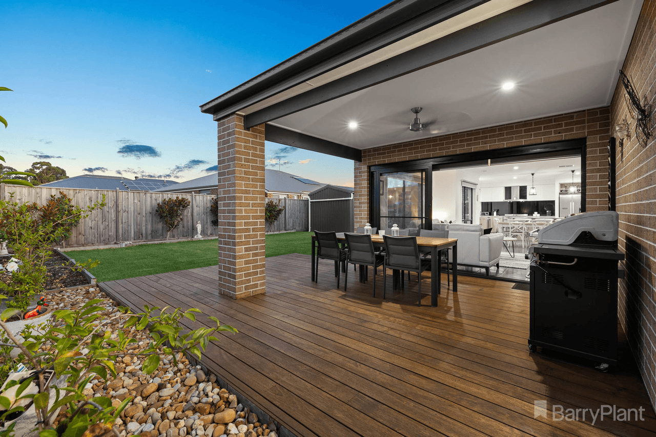 14 Camellia Drive, Bunyip, VIC 3815