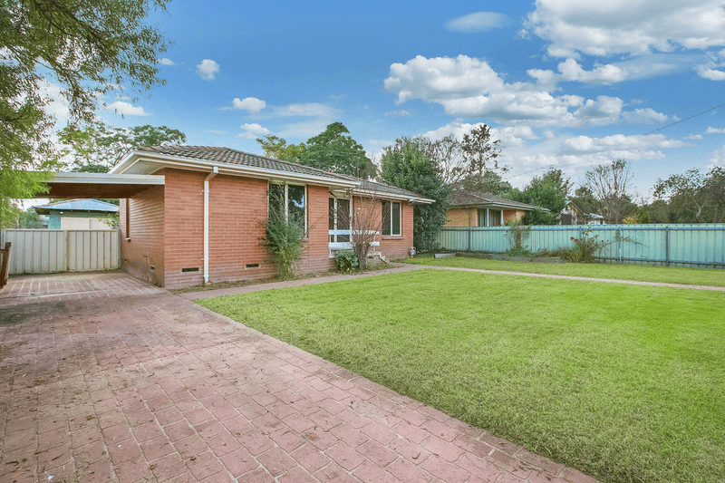 364 Woomera Crescent, LAVINGTON, NSW 2641