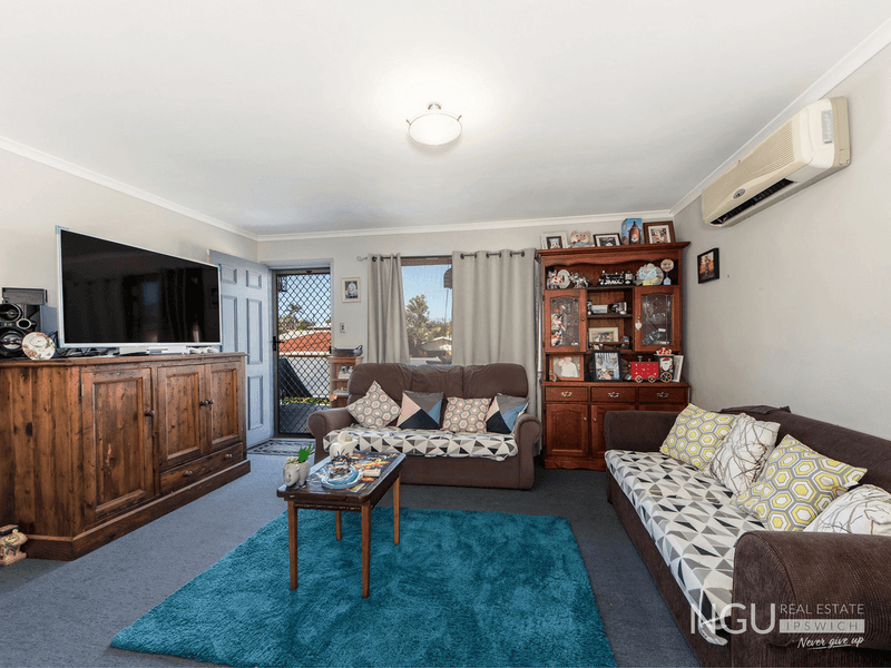 2 Leahy Street, BRASSALL, QLD 4305