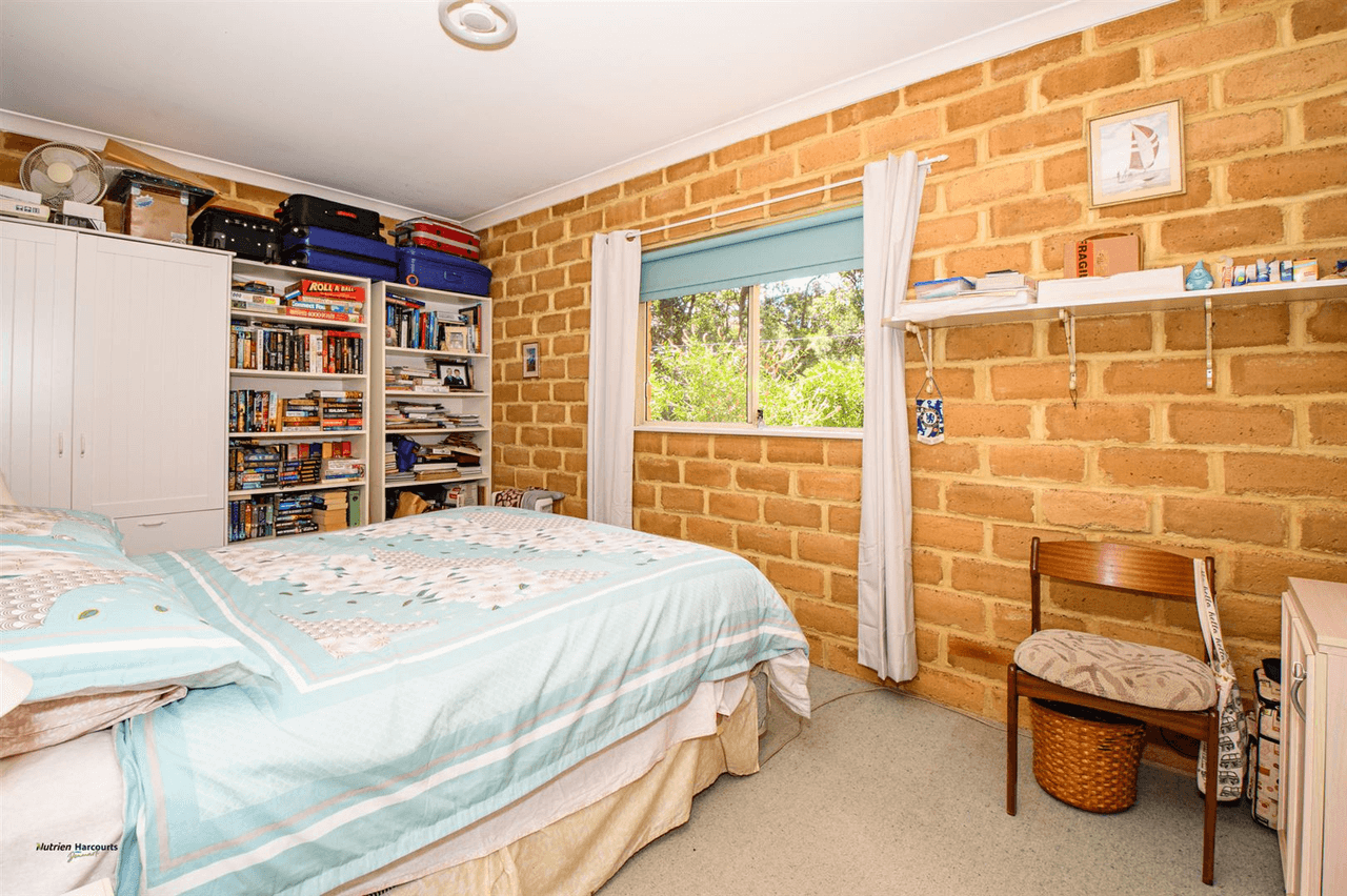 15 Knowles Court, SHADFORTH, WA 6333