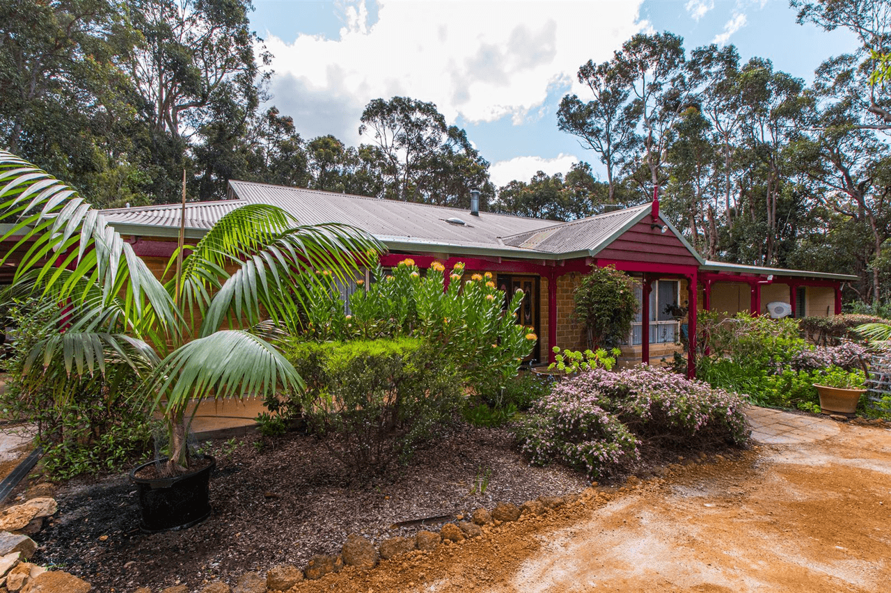 15 Knowles Court, SHADFORTH, WA 6333