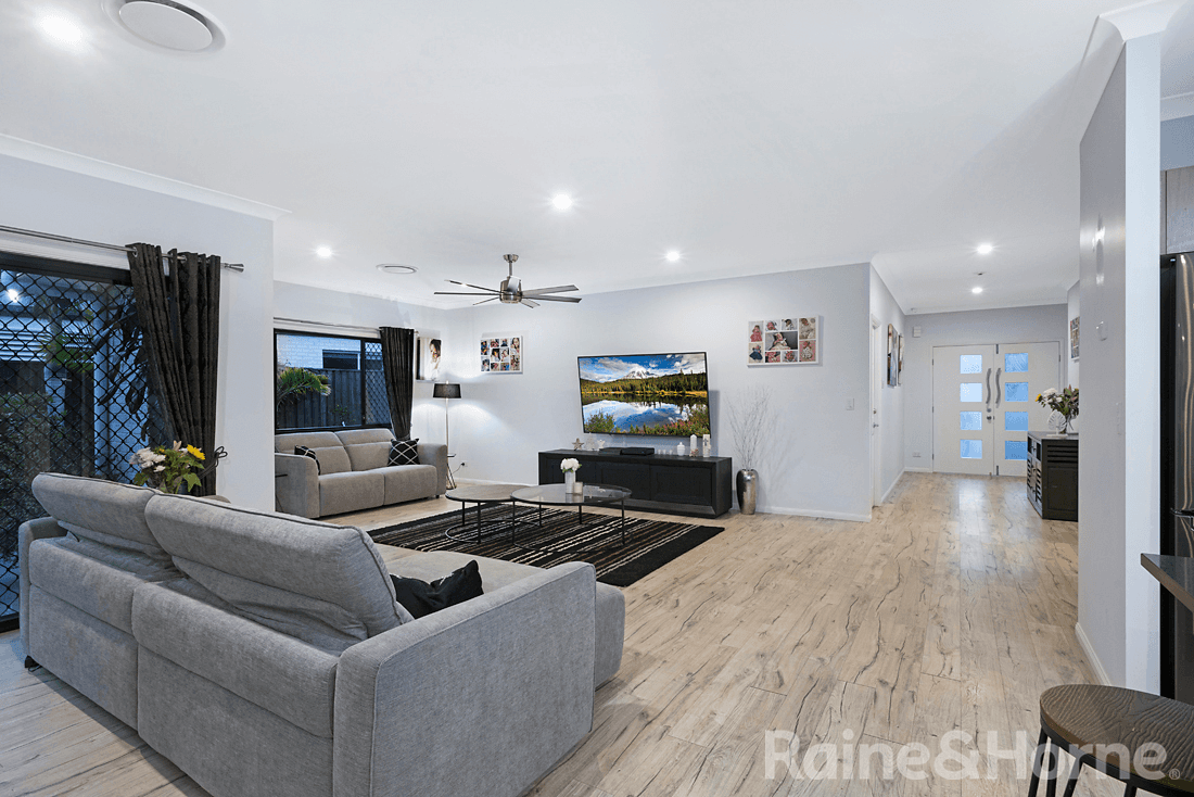 3 Backhousia Court, NORTH LAKES, QLD 4509