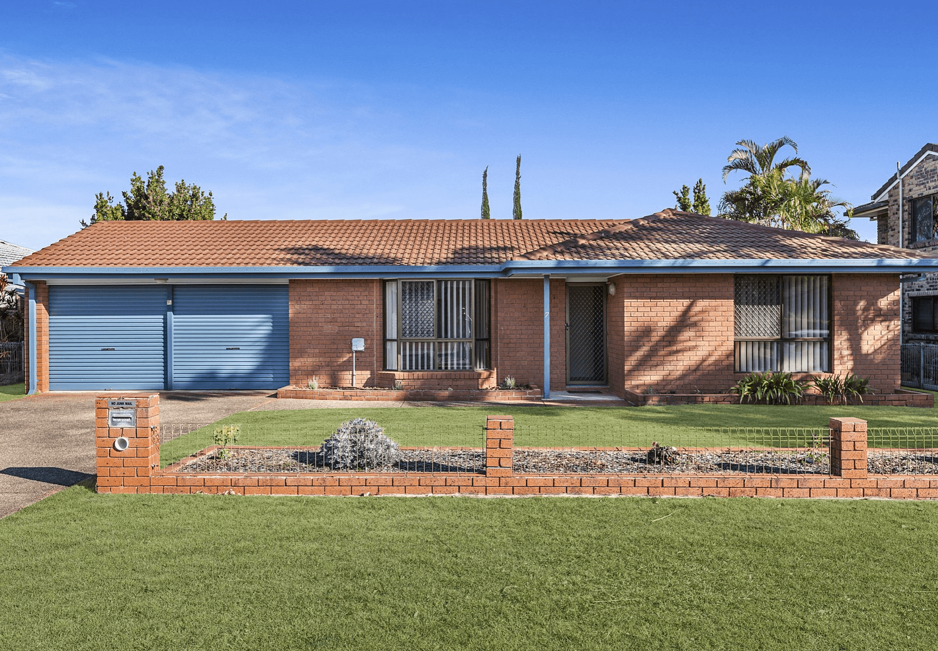7-9 Clearwater Street, Ormiston, QLD 4160