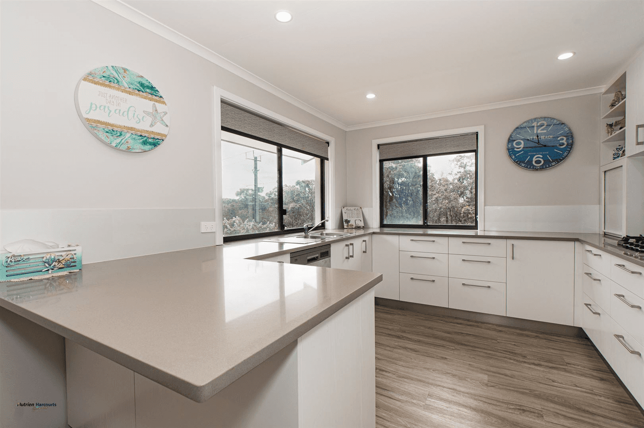 8 Campbell Road, DENMARK, WA 6333