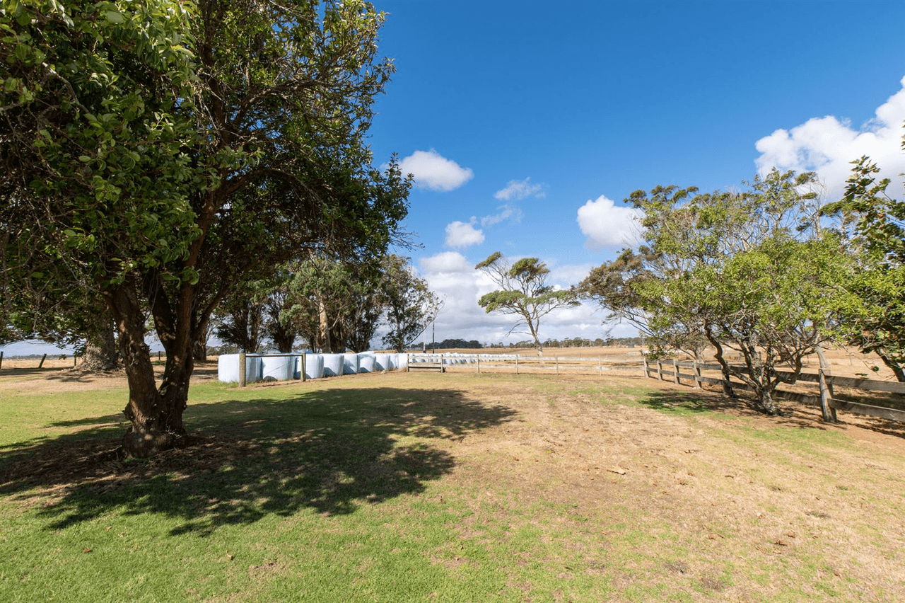 50304 South Coast Highway, ALBANY, WA 6330