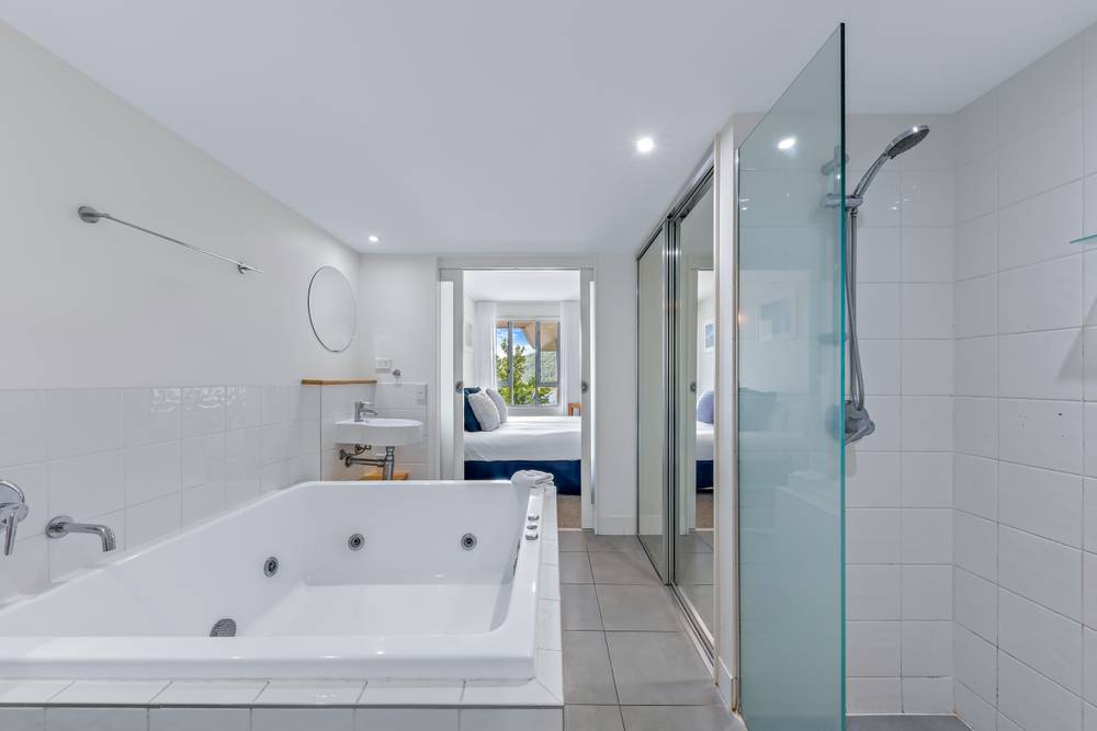 412/9A Hermitage Drive, AIRLIE BEACH, QLD 4802