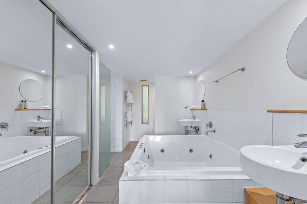 412/9A Hermitage Drive, AIRLIE BEACH, QLD 4802