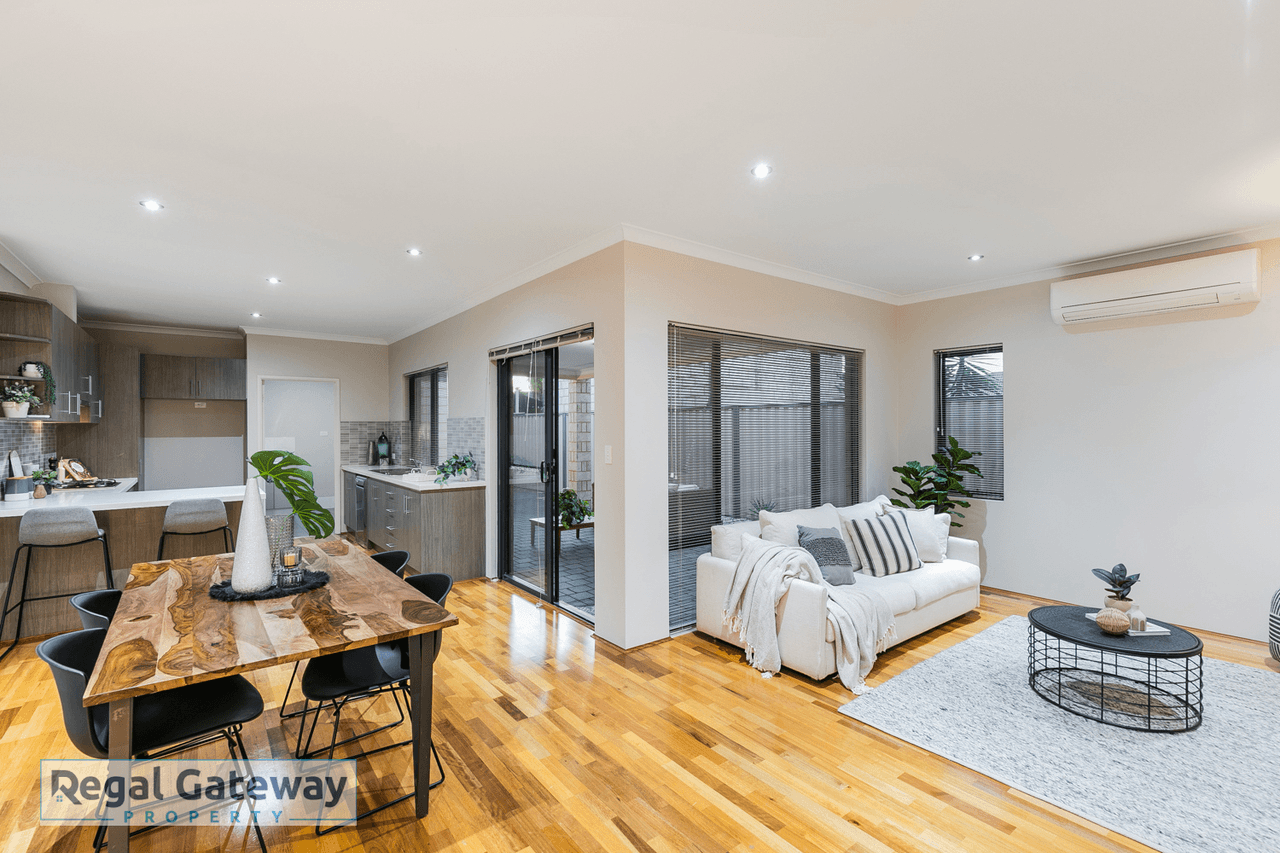 18A Torrey Crescent, AUBIN GROVE, WA 6164