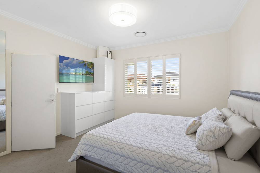 15 Meakin Street, MERRYLANDS, NSW 2160