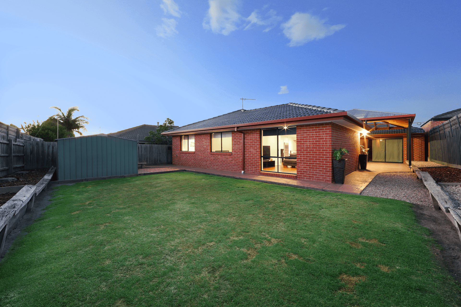 8 Georgia Mae Court, Rowville, VIC 3178