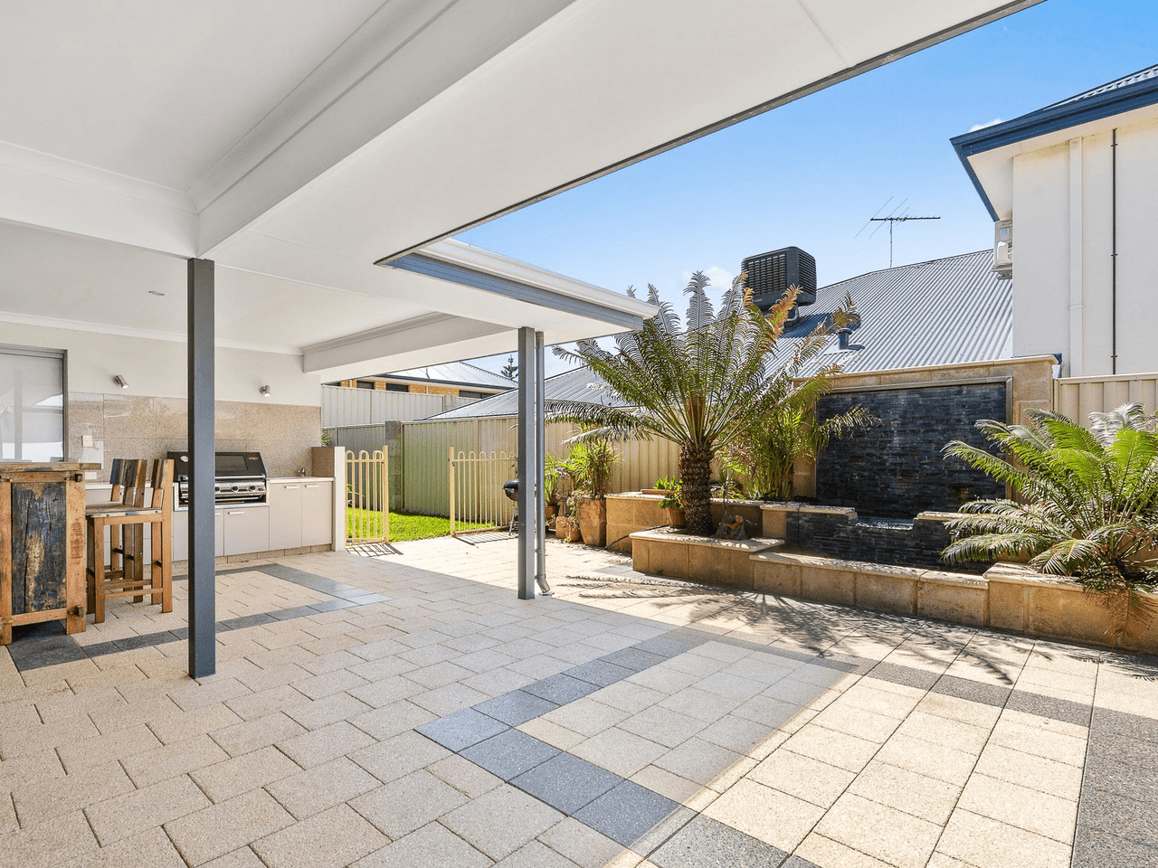 2 Moonraker Road, JINDALEE, WA 6036