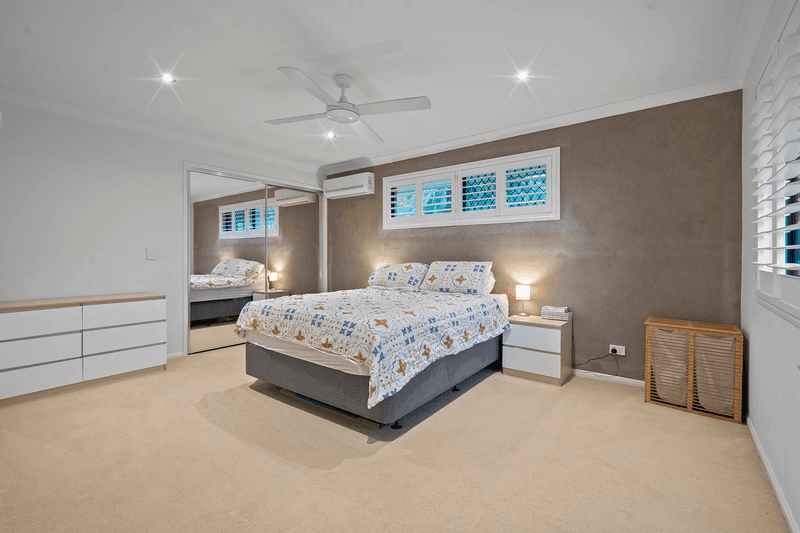 19 Langfield Crescent, Ormeau Hills, QLD 4208