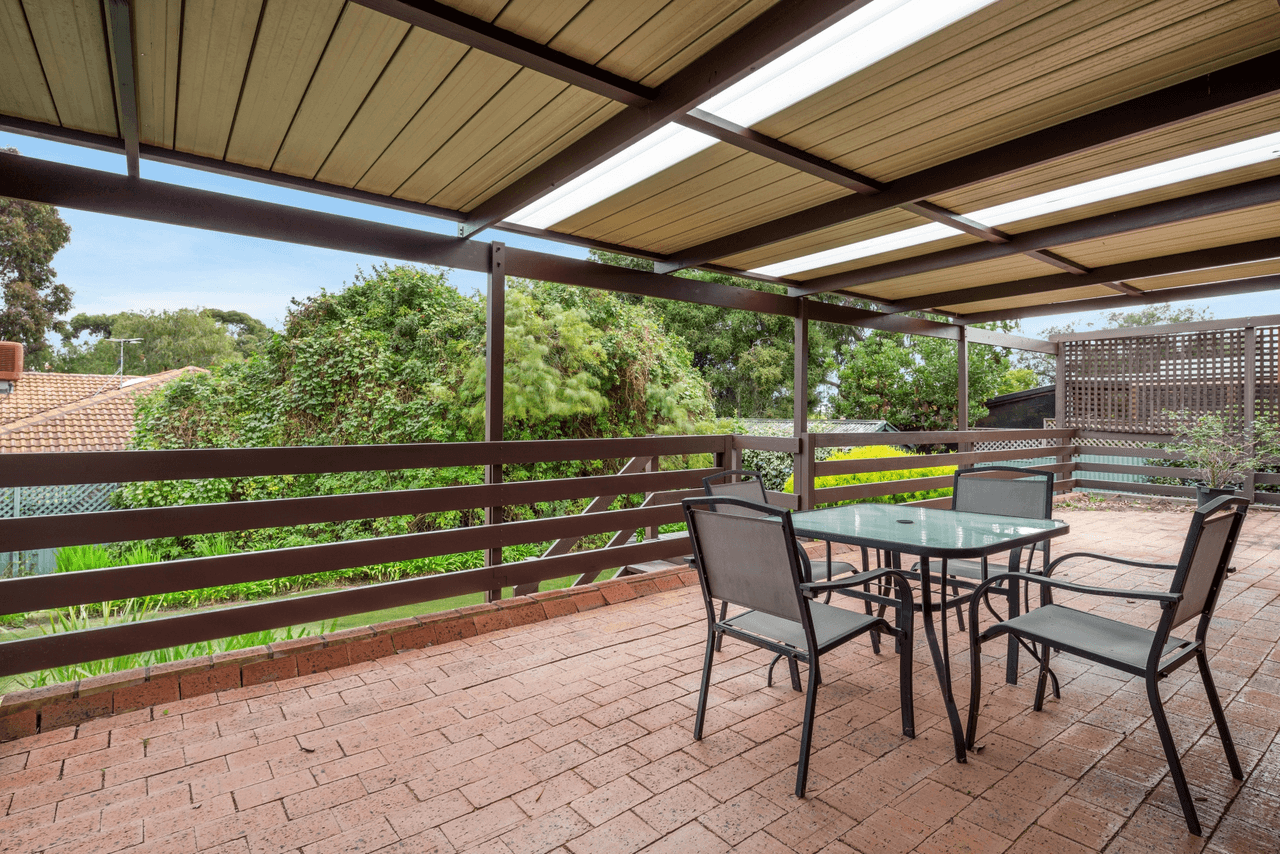 30 Oakridge Road, Aberfoyle Park, SA 5159