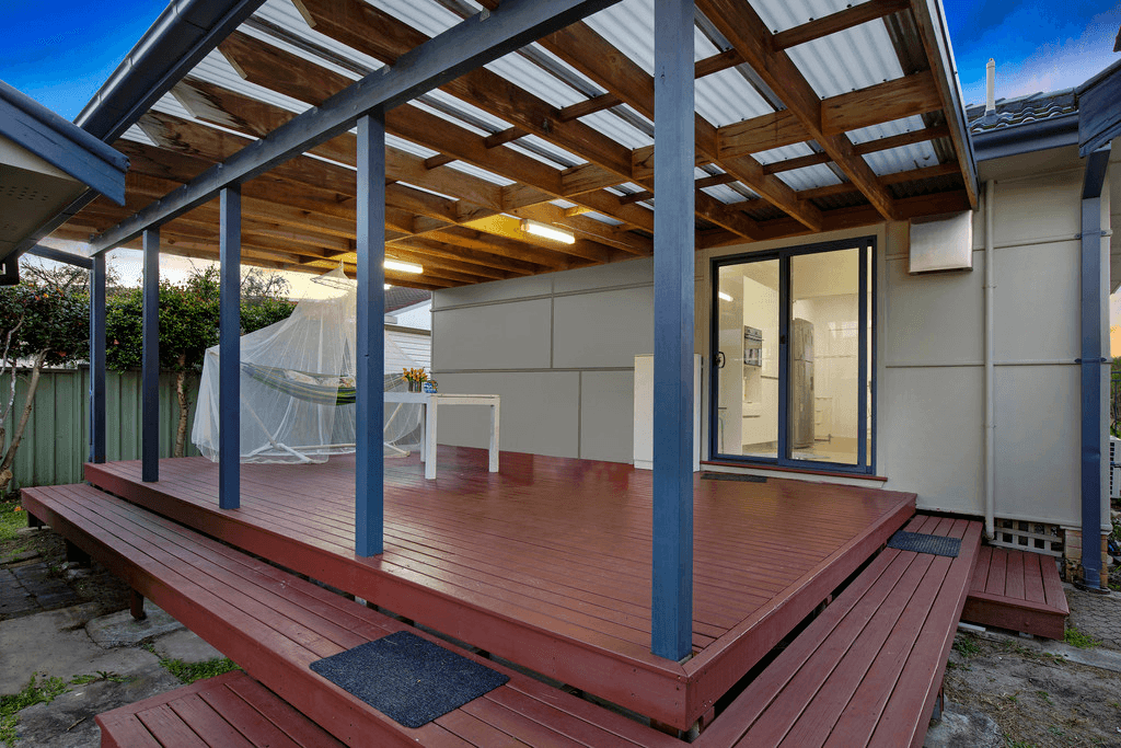 21 Pratley Street, WOY WOY, NSW 2256