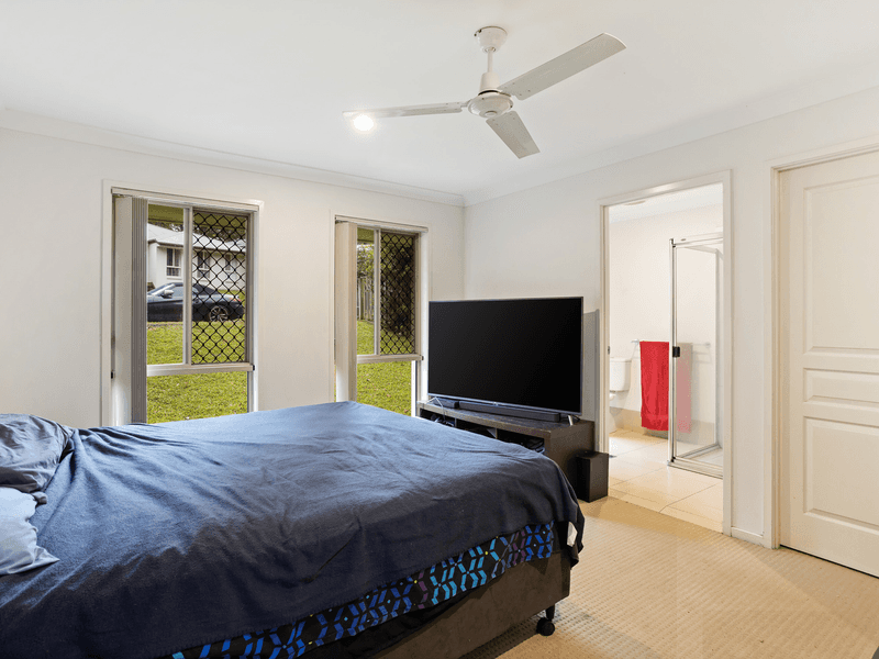 22 BANJO Crescent, GILSTON, QLD 4211