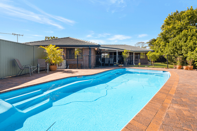 8 Mcewen Street, BETHANIA, QLD 4205