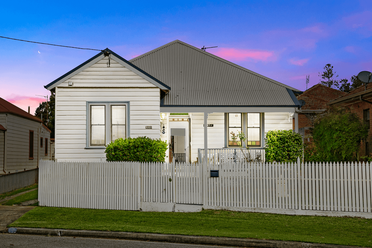 102 Prince Street, WARATAH, NSW 2298
