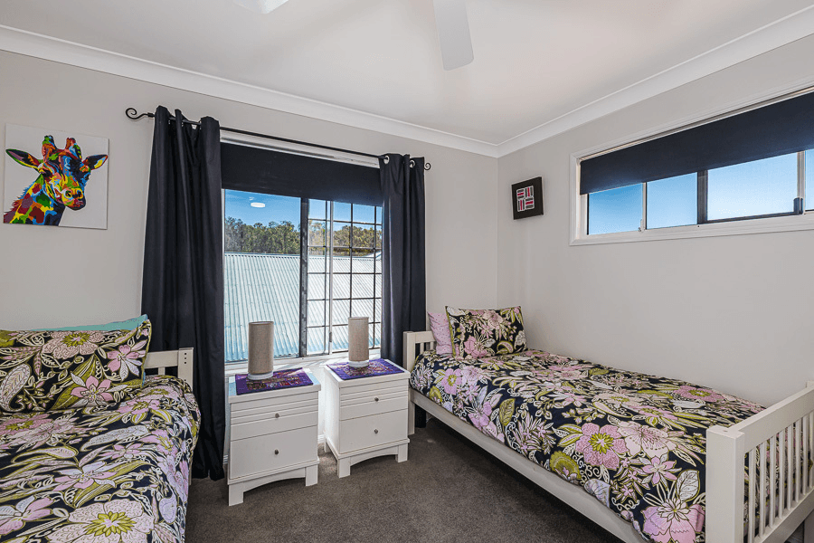 13 Albatross Ct, Banksia Beach, QLD 4507