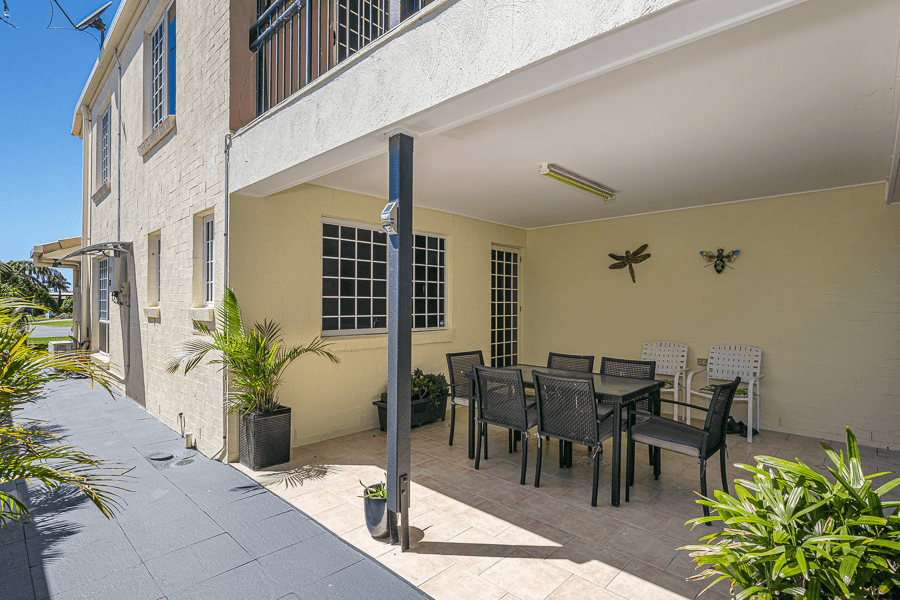 13 Albatross Ct, Banksia Beach, QLD 4507