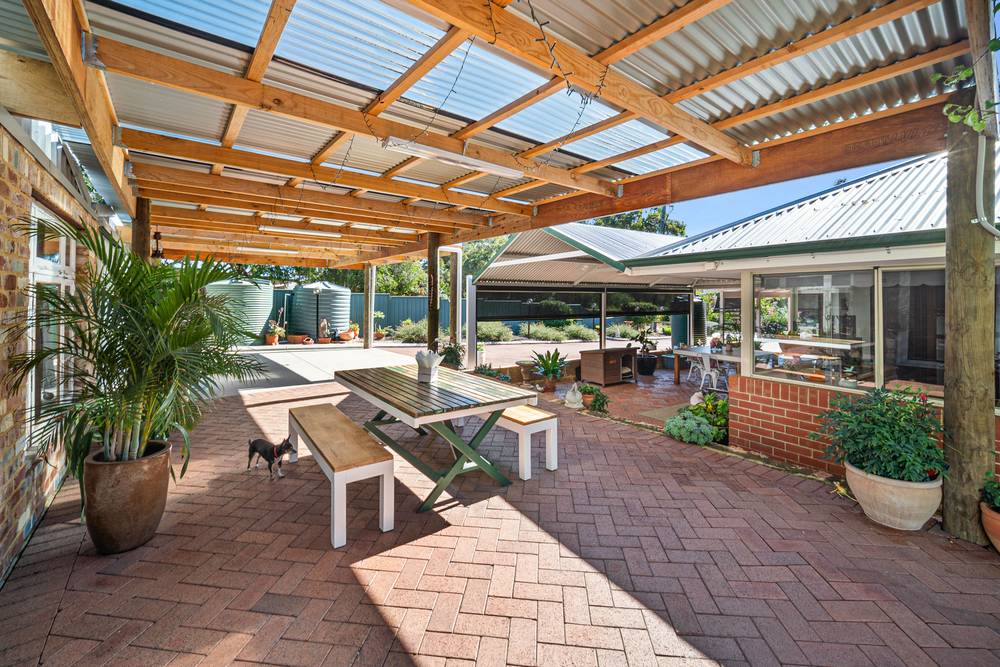 520 Kilburn Road, PARKERVILLE, WA 6081
