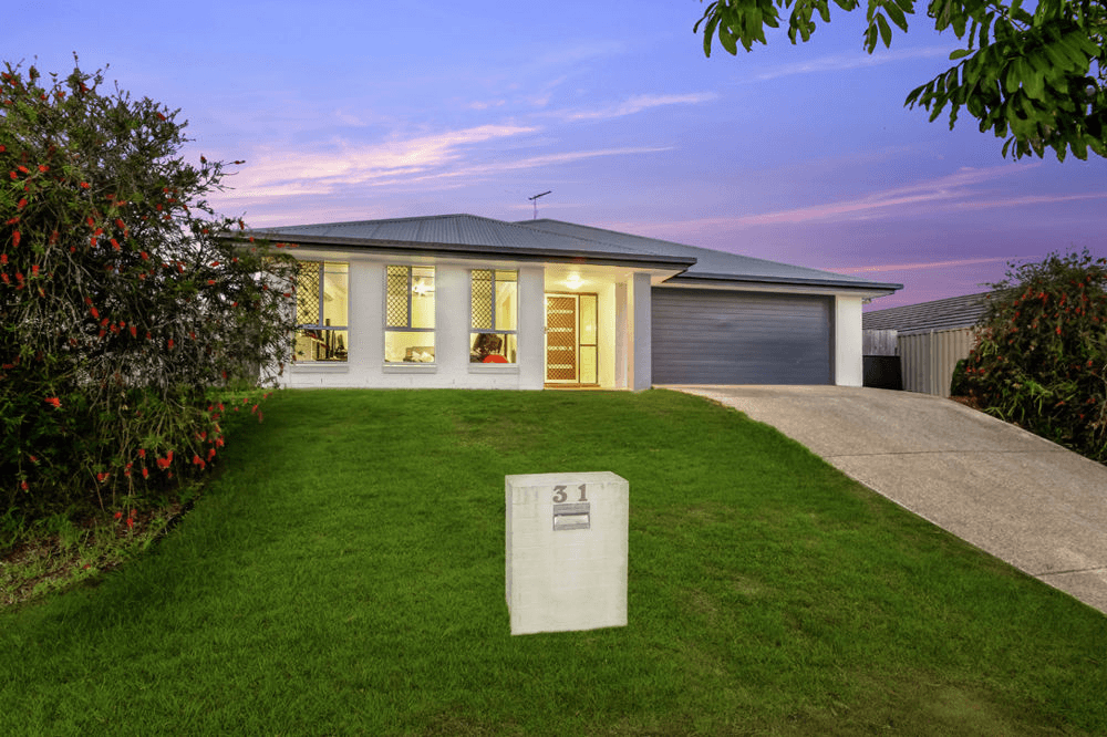 31 Clearwater Crescent, MURRUMBA DOWNS, QLD 4503