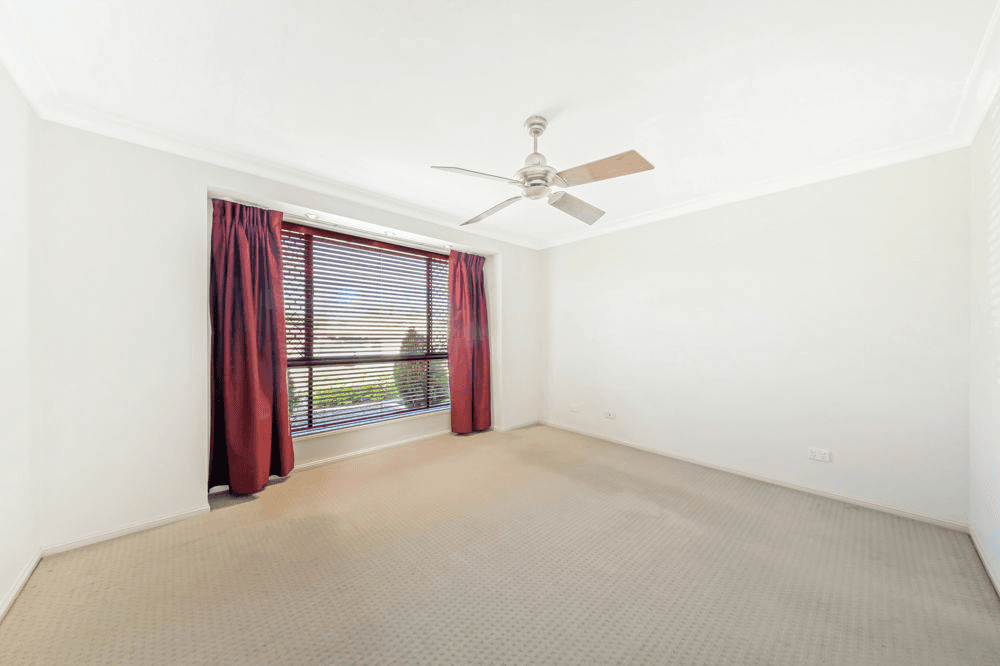 38 Teak Street, ROTHWELL, QLD 4022