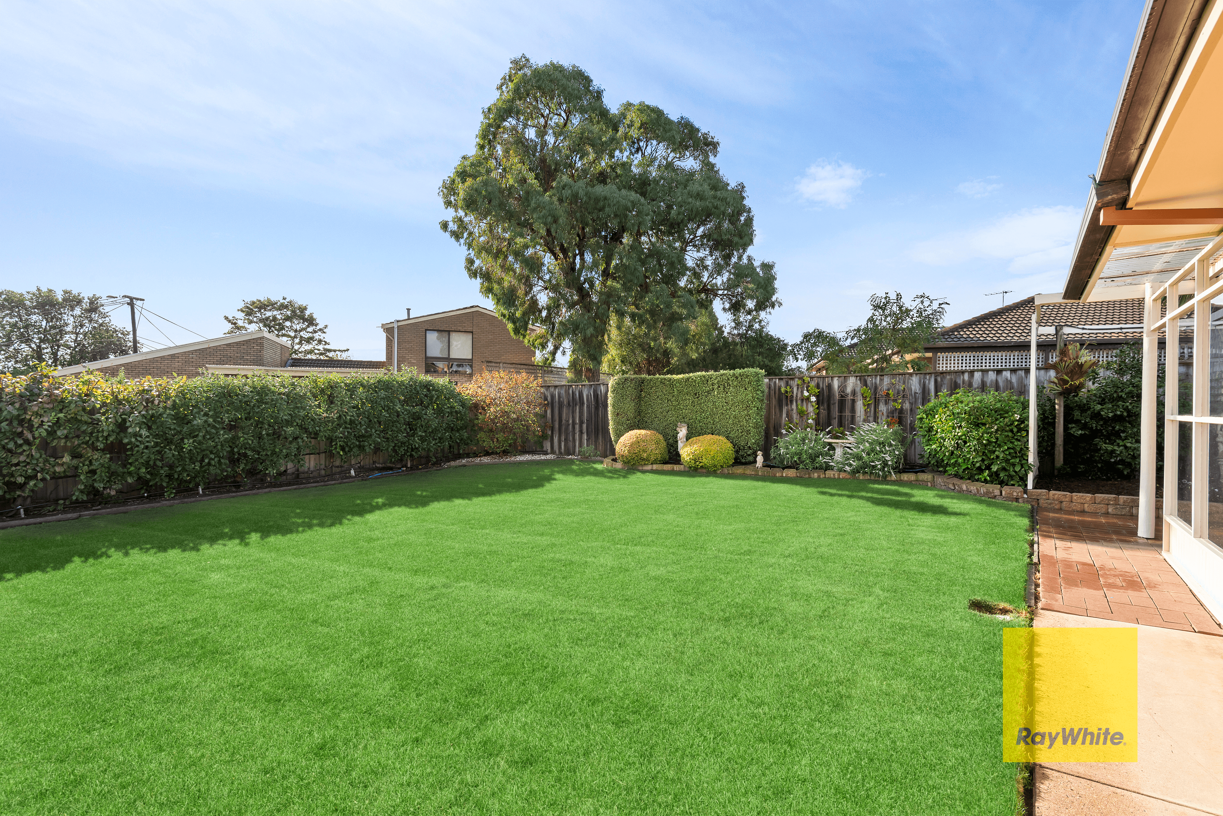 11 Crestmoor Drive, HIGHTON, VIC 3216