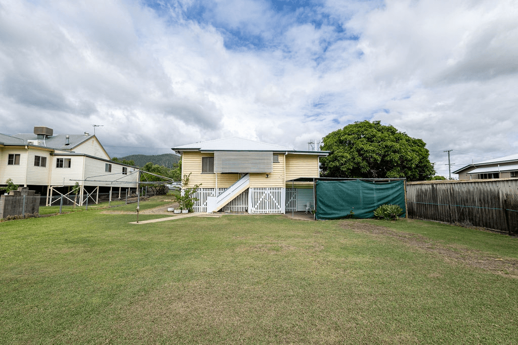 89 Cooper Street, Koongal, QLD 4701